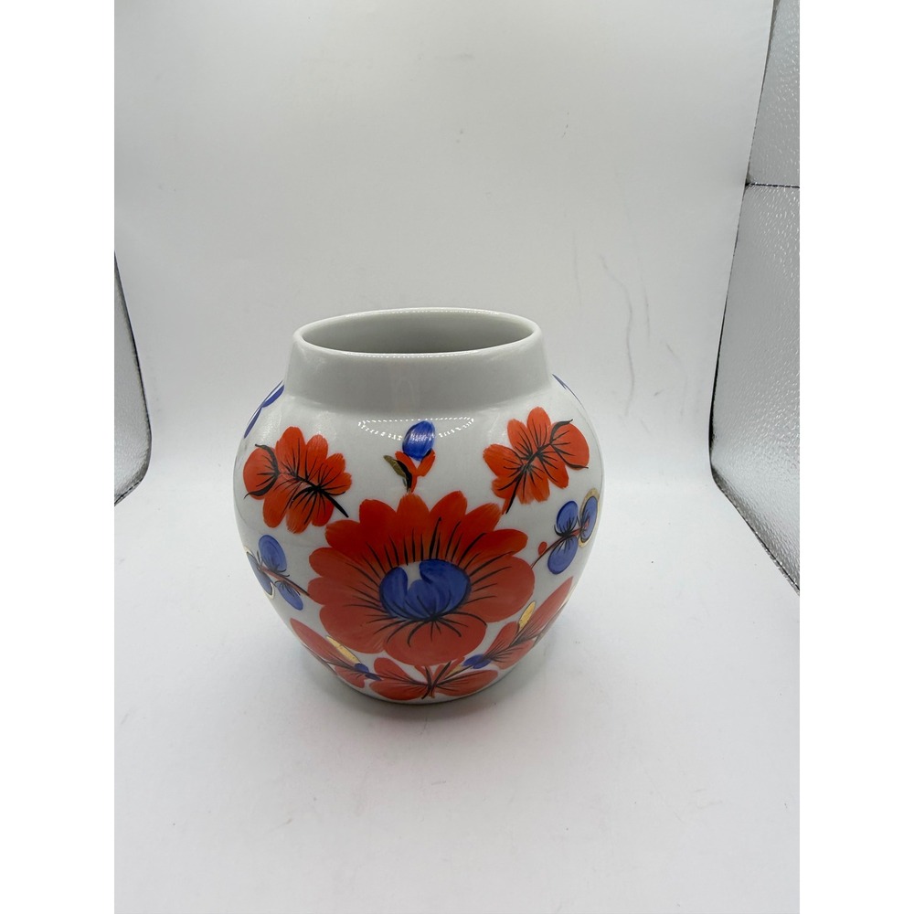 Vintage Kyiv Porcelain Factory Floral Vase Hand Painted Gold Gilt Ceramic 5in